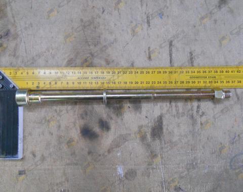 Болт рессоры задней с гайкой (с бобышкой) L=360, d=13,5 Howo